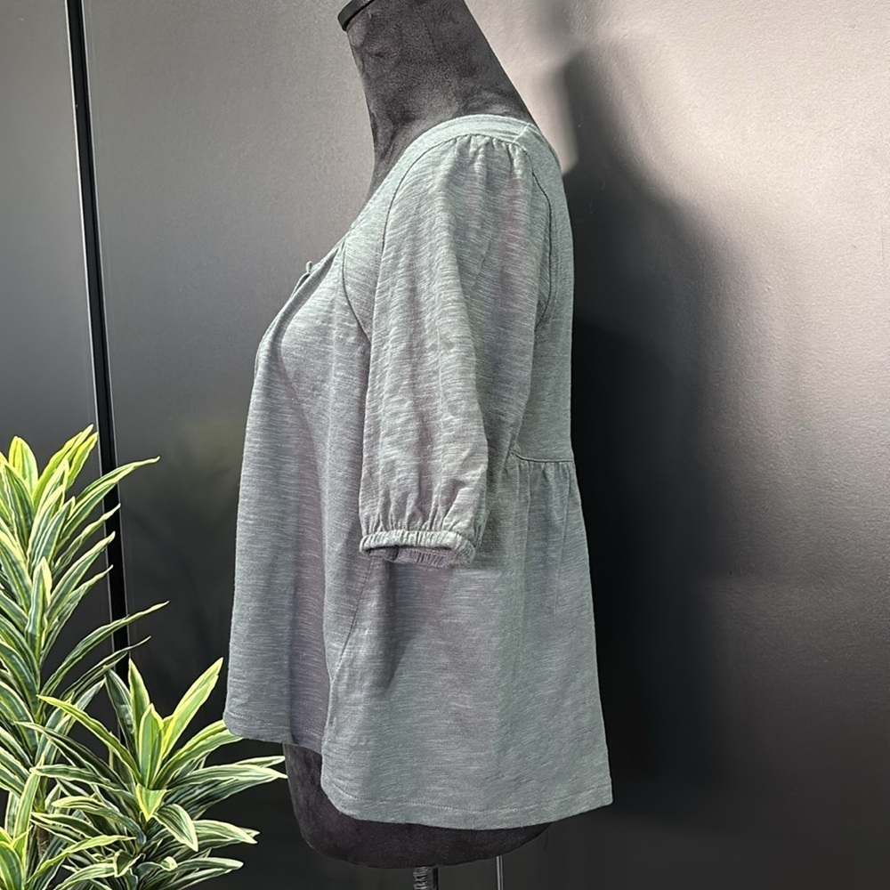 UpWest Relaxed Fit Crop,peplum back,elastic sleeve,square neck,extended back - Picture 3 of 8